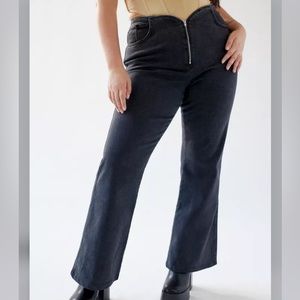 NWOT Urban Outfitters BDG Zip-Waist Flare Jean